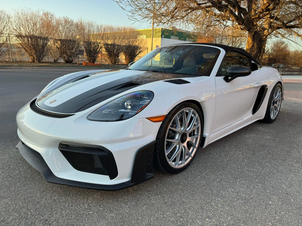 Porsche 718 GT4